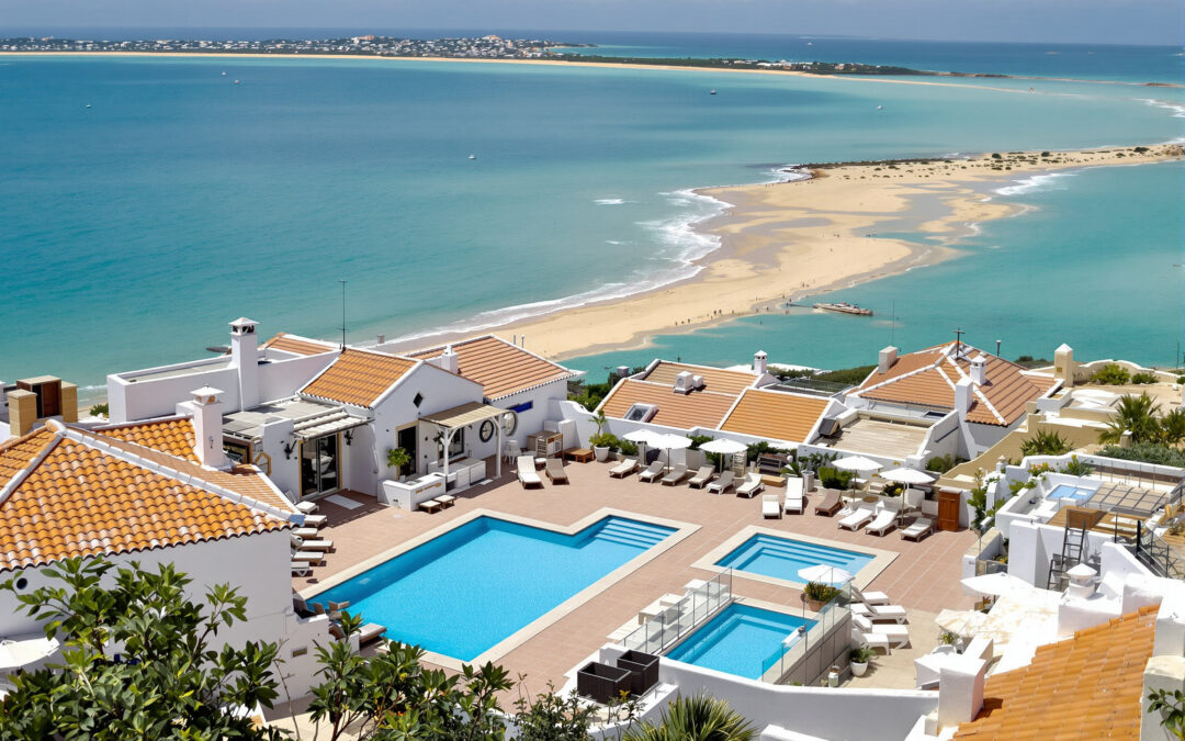 Hôtel Algarve bord de mer : notre villa de charme avec piscine