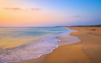 Plage de Fuseta en Algarve : guide complet avec ferry vers l’île