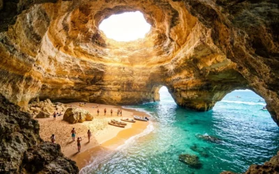 Best time to visit the Algarve for quiet luxury stays